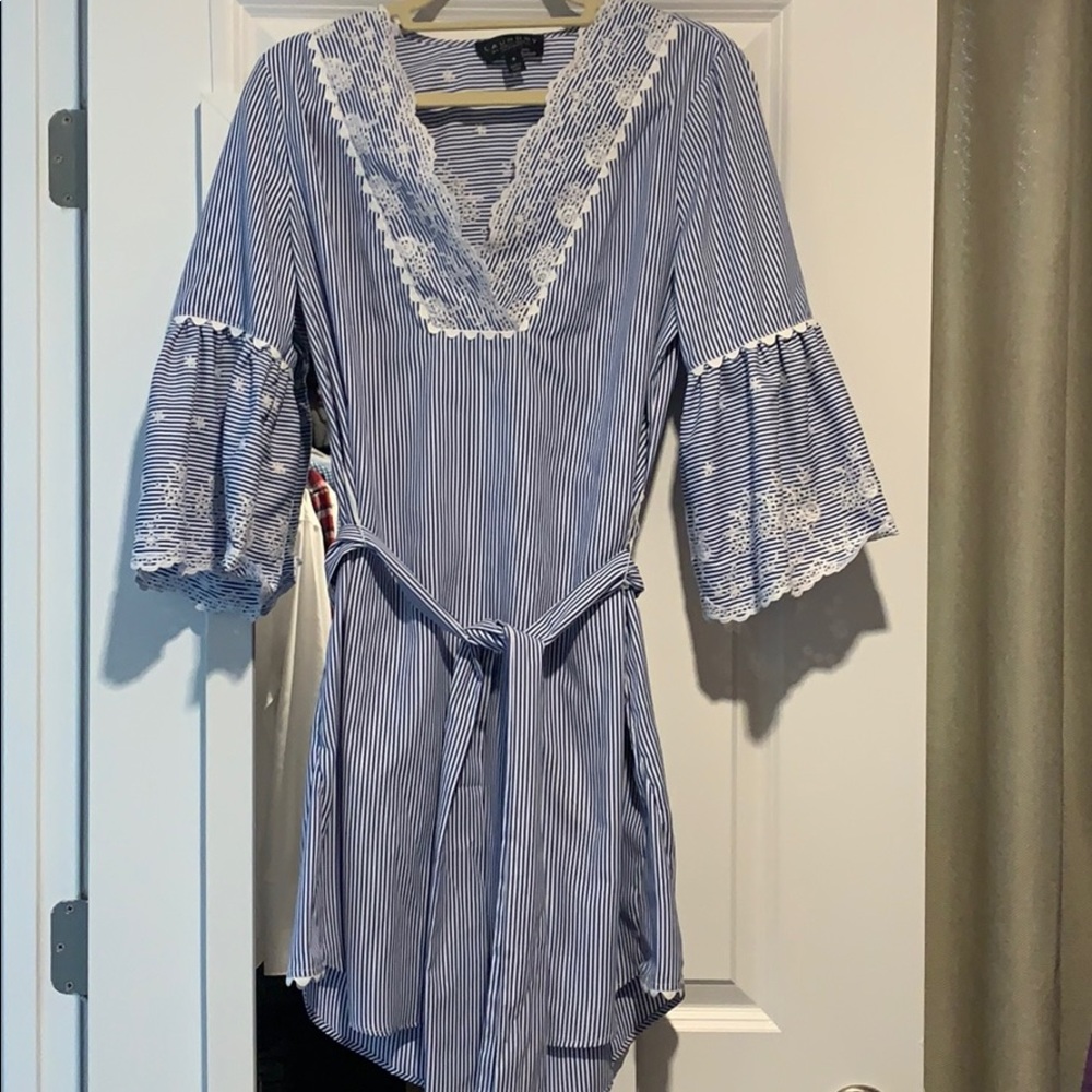 Laundry by Shelli Segal dress